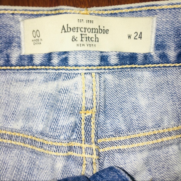 A&F High Rise Shorts - Picture 7 of 7